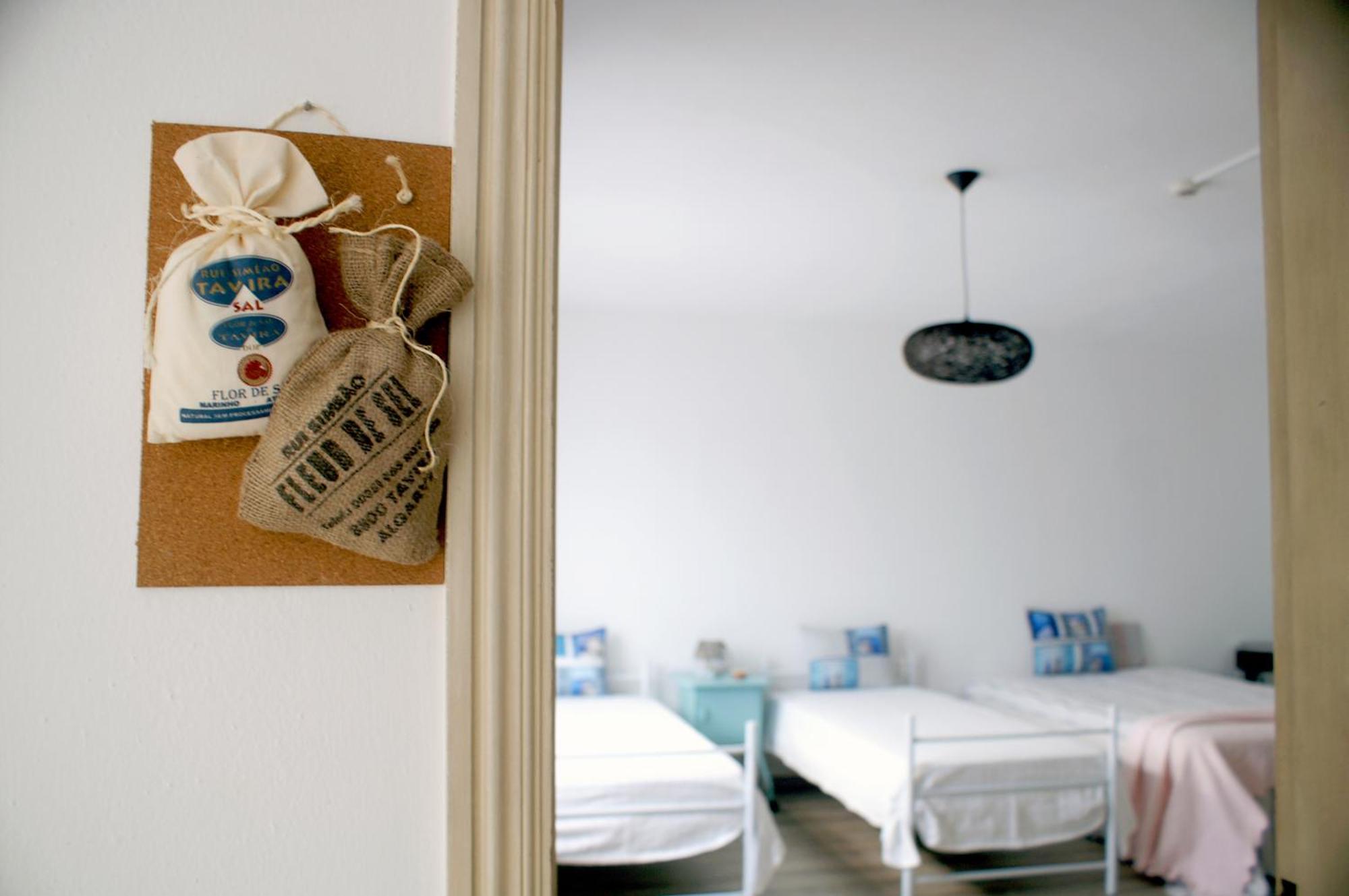 Taah Billa Guest House Тавира Номер фото